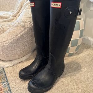 HUNTER BOOTS